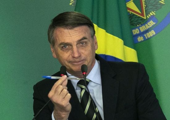 Anvisa pede a Bolsonaro que vete artigo da MP das vacinas