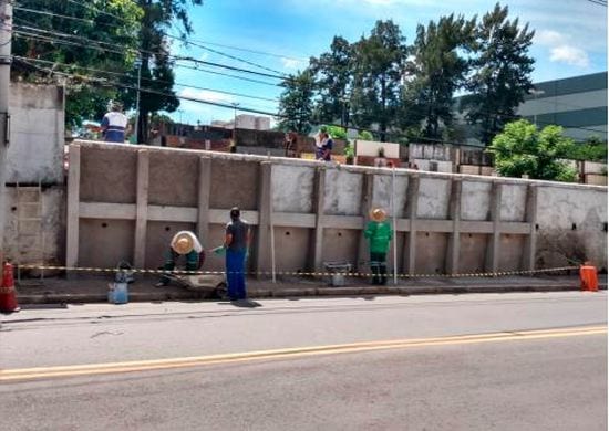 Prefeitura finaliza a reforma do muro do Cemitério Bonsucesso