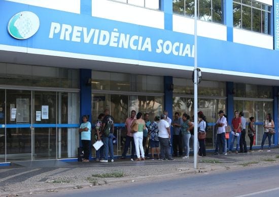 INSS: Prova de vida de aposentados é suspensa até junho