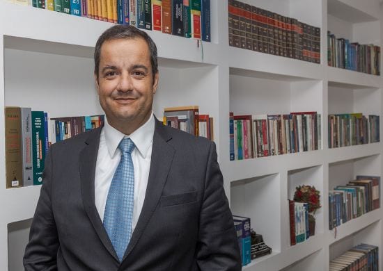 “Vamos oxigenar a OAB Guarulhos”, afirma Alexandre Parra, pré-candidato à presidência da entidade