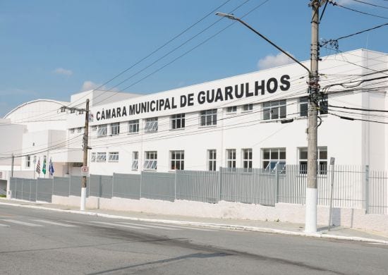 Vereadores votam rejeição das contas da Prefeitura do exercício de 2016