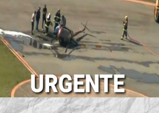 Helicóptero cai no Aeroporto Campo de Marte na zona norte de SP