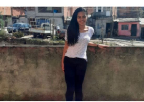 Aluna de Etec Ferraz de Vasconcelos conquista três bolsas de estudos internacionais