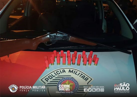 Polícia militar prende suspeito de homicídio após localizar espingarda e munições em Guarulhos