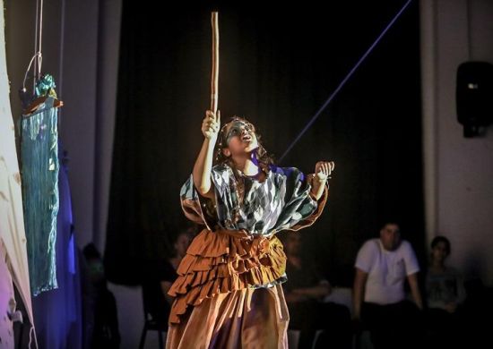 Inscrições gratuitas para cursos da Escola Viva de Artes Cênicas terminam segunda-feira
