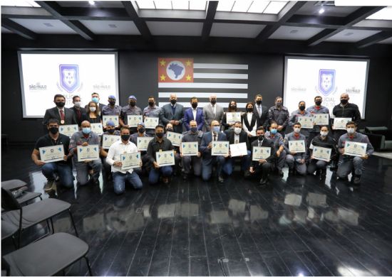 Perita de Guarulhos é um dos policiais homenageados pelo governador João Doria