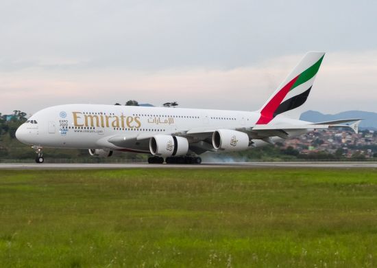 Maior avião comercial do mundo, A380, pousou no Aeroporto de Guarulhos neste domingo após 19 meses