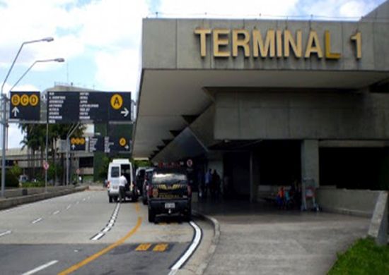 Terminal 1 do Aeroporto internacional de Guarulhos é reaberto nesta terça