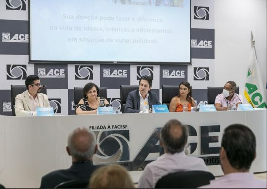 ACE e AECG divulgam campanha para destinar parte do IR a causas sociais de crianças e idosos
