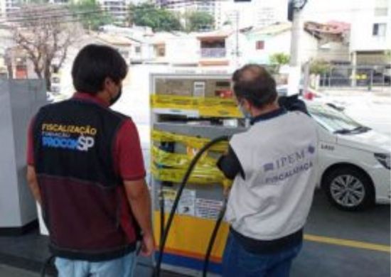 Ipem-SP autua postos durante força-tarefa “Combustível Limpo”