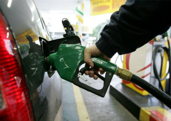 Prepare o bolso, Petrobras anuncia aumento de 24,9% no diesel e de 18,7% na gasolina