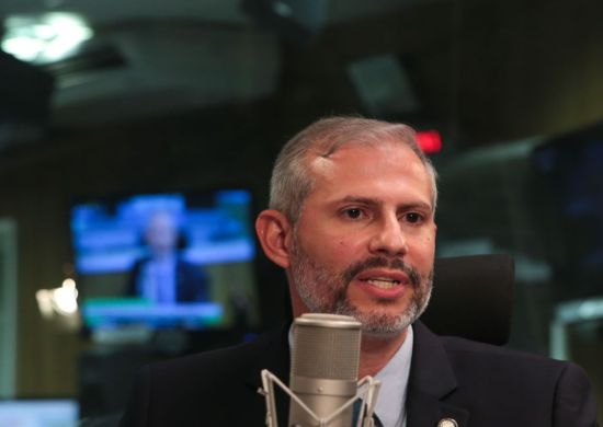 Engenheiro de redes é o novo ministro da Educação