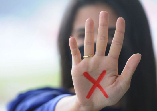 Bolsonaro sanciona Plano de Enfrentamento à Violência contra a Mulher