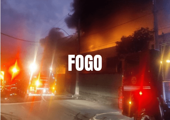 Incêndio destrói empresa de recicláveis em Cumbica