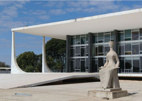 STF volta a recomendar uso de máscara em suas dependências