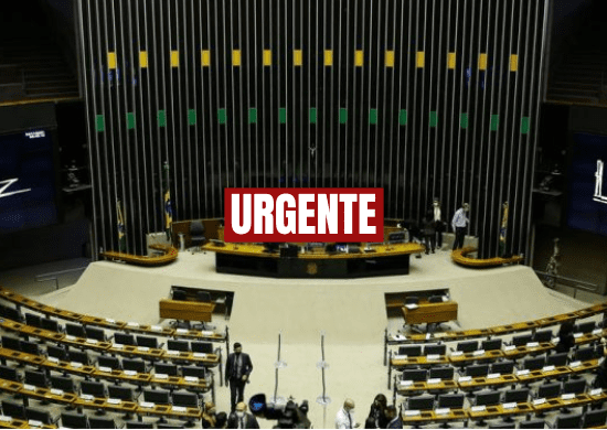 Câmara dos Deputados aprova em 1º turno PEC dos Auxílios