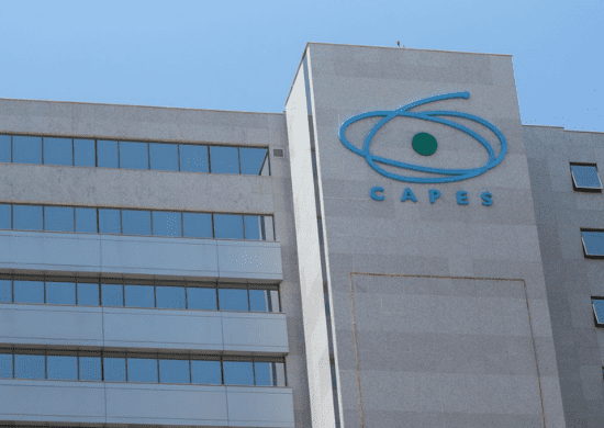 Termina dia 27 inscrição para bolsas de estudo da Capes