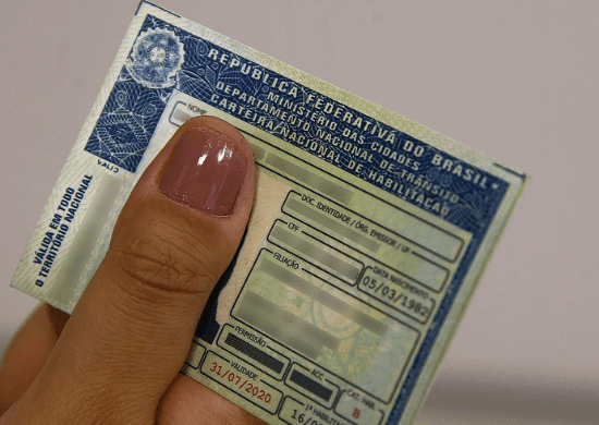 Detran-SP faz mutirão para renovação de CNH neste sábado