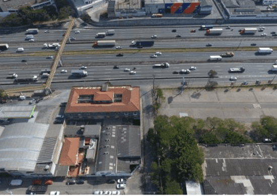 CEUs oferecem transporte gratuito para a Bienal do Livro de Guarulhos