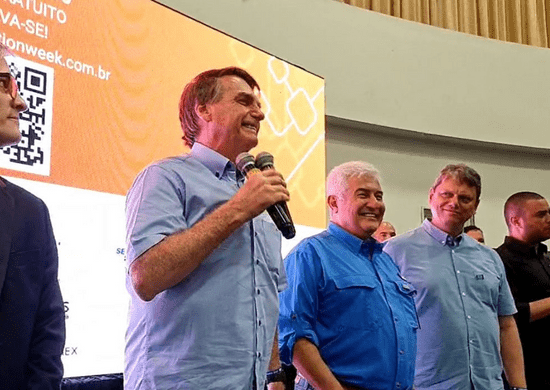 Bolsonaro defende escolha de ministros por critérios técnicos