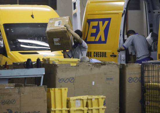 Correios exigem CPF ou CNPJ de remetentes de encomendas nacionais