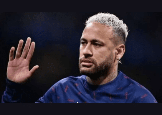 Após lesões, Neymar e Danilo estão fora da fase de grupos da Copa