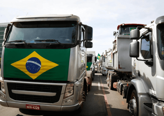 Maioria do STF vota por manter ordem para PRF liberar rodovias