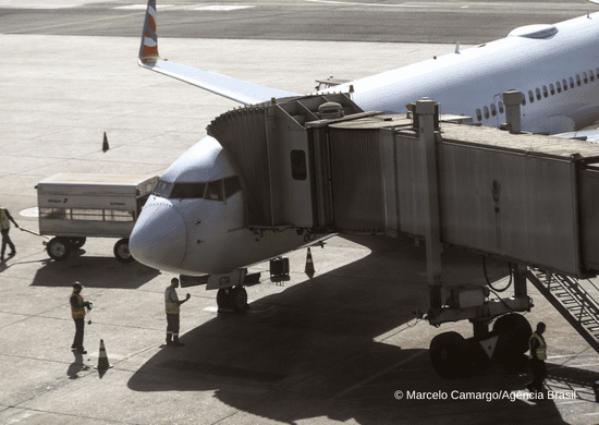 Petrobras eleva preço de querosene de aviação em 7,3%