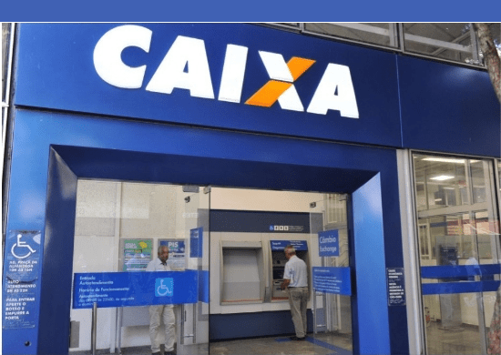 Caixa suspende crédito consignado para beneficiários do Bolsa Família