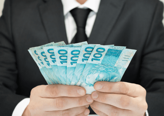 Caixa paga Bolsa Família a beneficiários de NIS com final 2