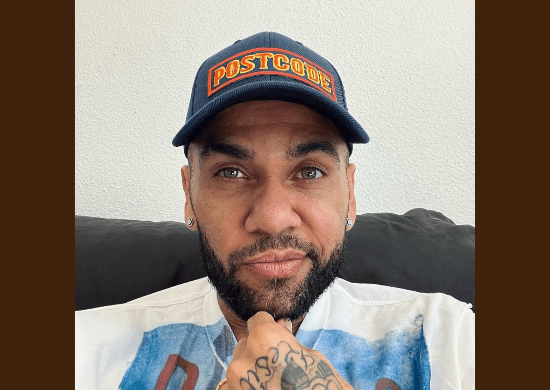Laudo aponta que Daniel Alves e suposta vítima teriam ‘se beijado’