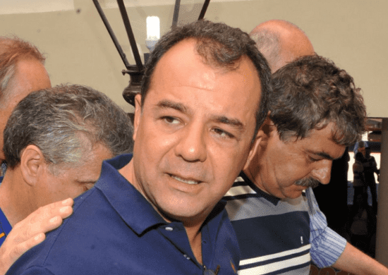 Justiça troca prisão domiciliar de Cabral por recolhimento noturno