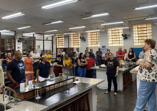 Evento na UNG reúne professores da rede estadual