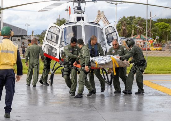 Postos de doação arrecadam mantimentos para vítimas de temporais no litoral de SP