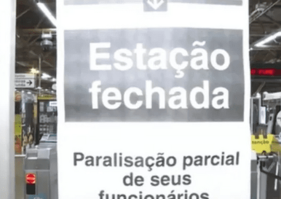 Sindicato acusa Tarcísio de não ter cumprido acordo e decide manter greve no metrô de SP