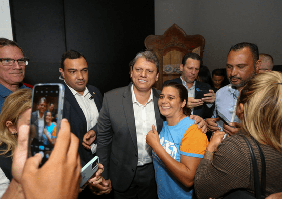Tarcísio vai investir R$ 150 milhões em programa esportivo de ‘caça-talentos’ nas escolas