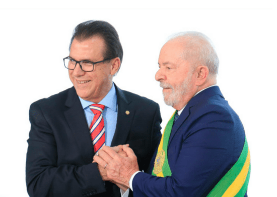 Governo confirma isenção do Imposto de Renda para quem ganha até R$ 2.640