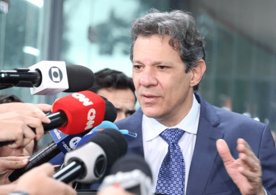 Haddad deve apresentar novo arcabouço fiscal ao Congresso na quarta