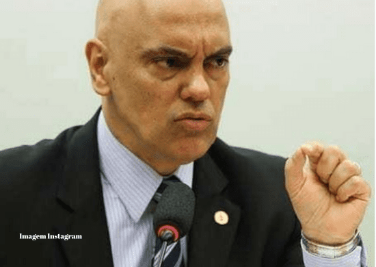 Moraes dá 48 horas para PF ouvir ex-ministro do GSI sobre 8 de janeiro