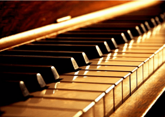 Finalistas participam do concerto de premiação da 3ª edição do GruPiano