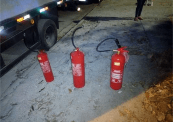 GCM impede incêndio criminoso em caminhão na Vila Galvão