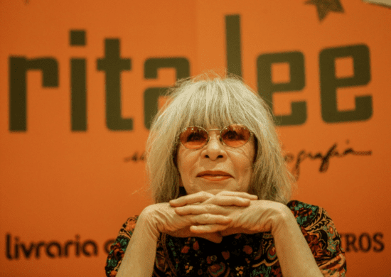 Público diz adeus a Rita Lee no planetário do Ibirapuera em São Paulo