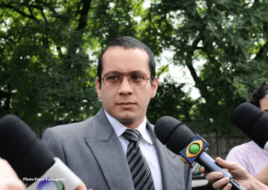 Condenado por homicídio de pai e madrasta, Gil Rugai sai da prisão com tornozeleira para estudar