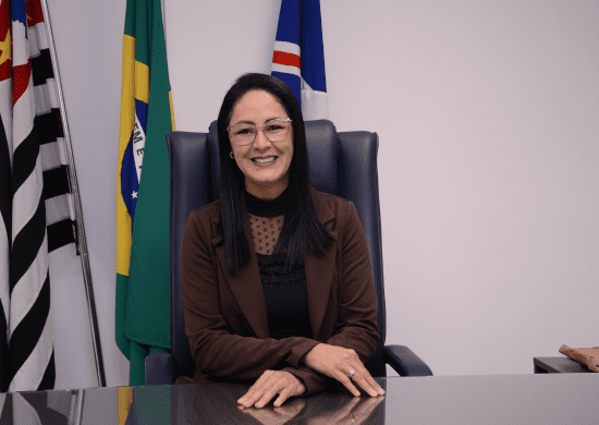 Karina Soltur é a primeira mulher a assumir a presidência da Câmara de Guarulhos