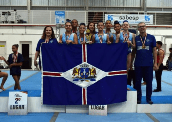 Ginástica artística de Guarulhos brilha nos Jogos Regionais e leva o título
