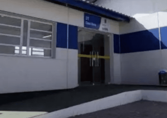 Homem é preso por estuprar sogra de 90 anos e divulgar imagens