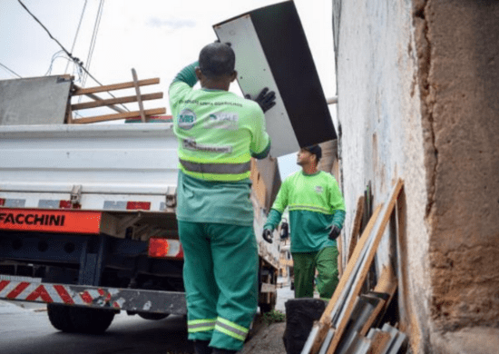 Operação Cata-Treco atende Jardim Leblon e mais dez bairros no fim de semana
