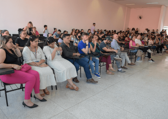 Exposição no Adamastor apresenta 65 fotos de pessoas com deficiência até 1º de outubro