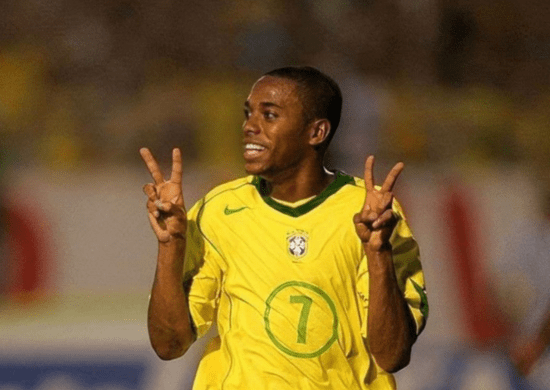 STJ volta a adiar julgamento do ex-jogador Robinho em caso de estupro