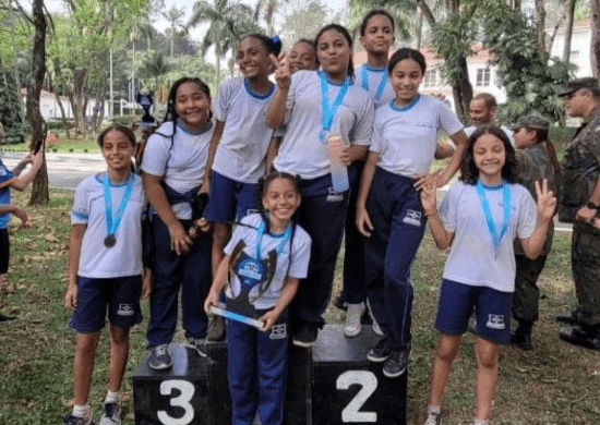EPG Gilmar Lopes brilha no atletismo da Olimpíada Colegial Guarulhense